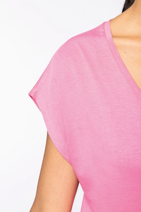 T-shirt écoresponsable loose à col V femme – Image 6