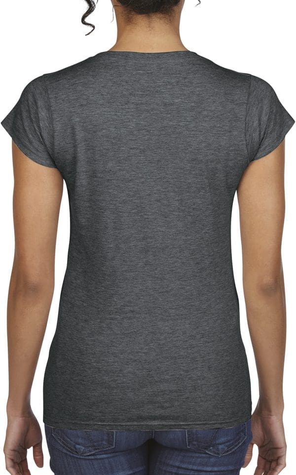 T-shirt femme col v Softstyle – Image 121