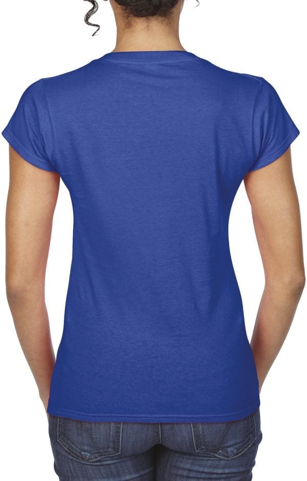 T-shirt femme col v Softstyle – Image 151