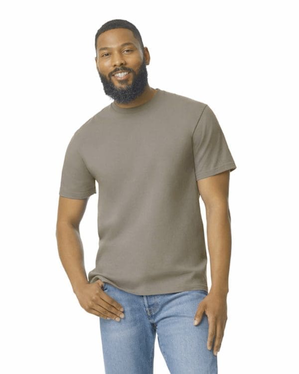 T-shirt homme softstyle midweight – Image 3