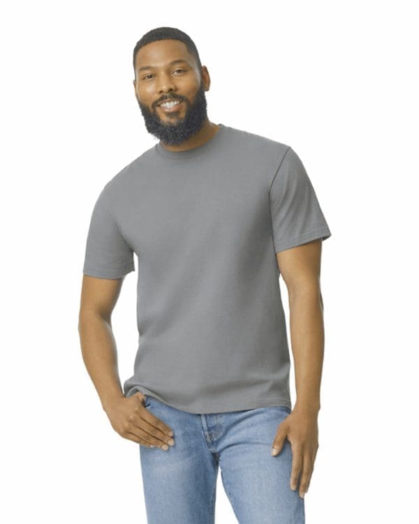 T-shirt homme softstyle midweight – Image 9
