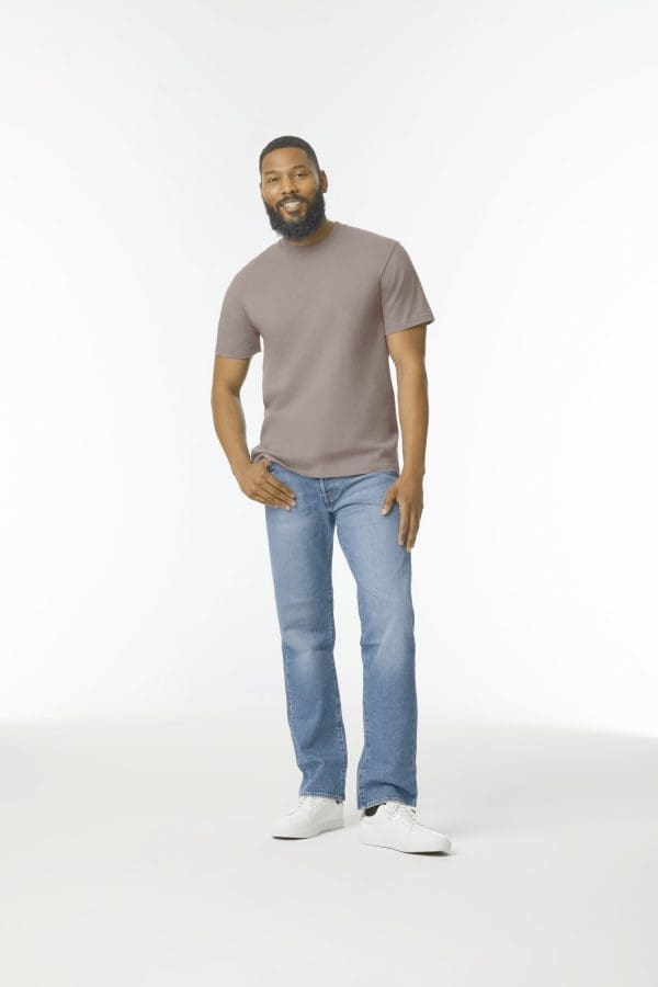T-shirt homme softstyle midweight – Image 59
