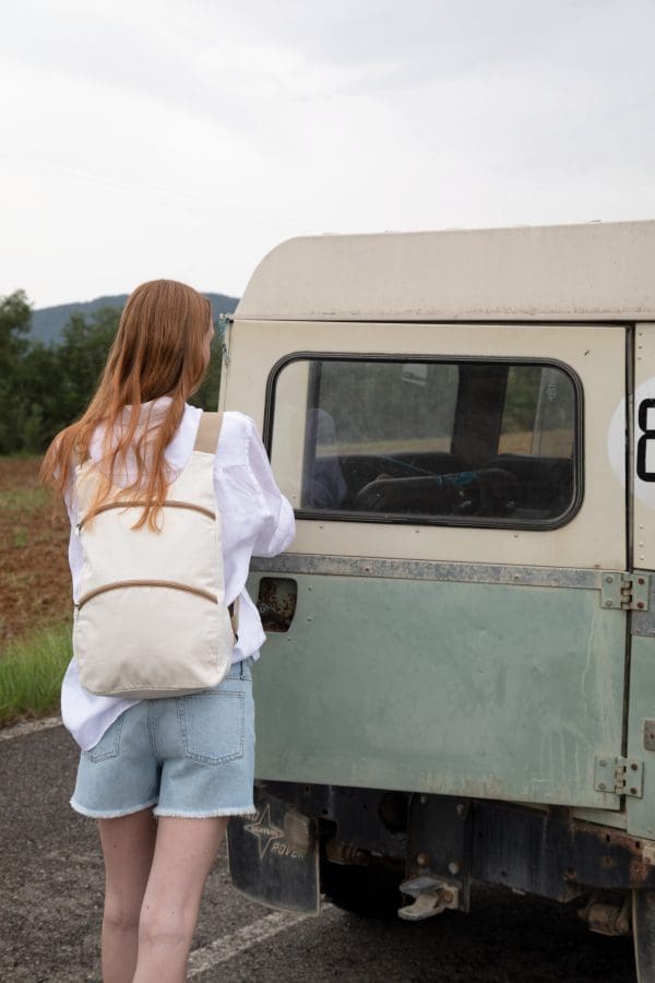Sac à dos recyclé avec poche arrière antivol – Image 3