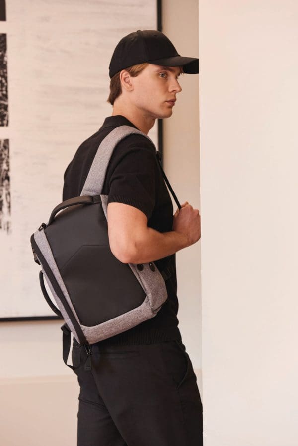 Sac à dos antivol pour tablette 13" – Image 19