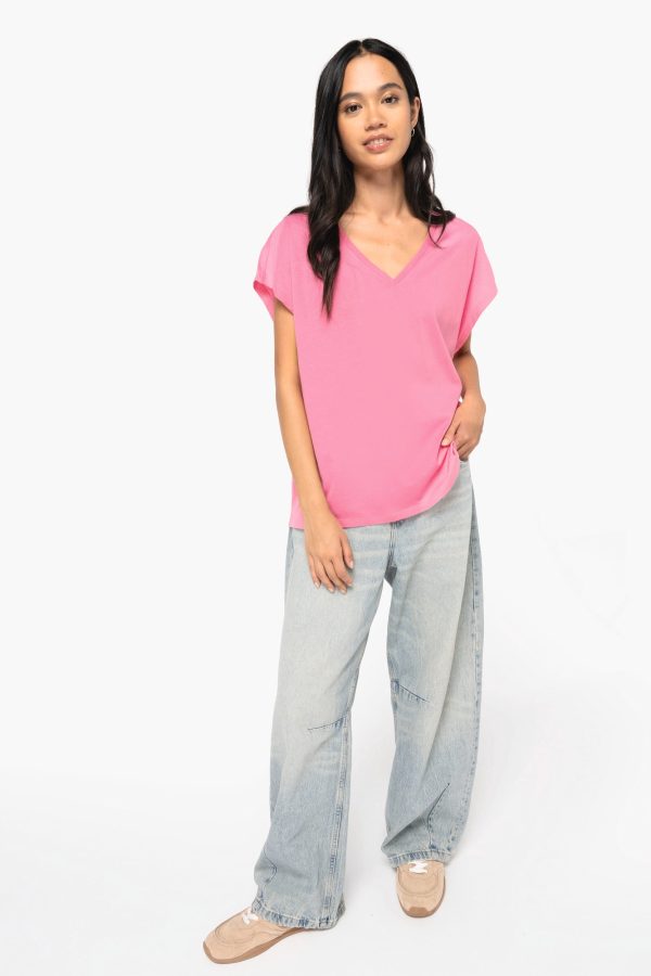 T-shirt écoresponsable loose à col V femme – Image 143