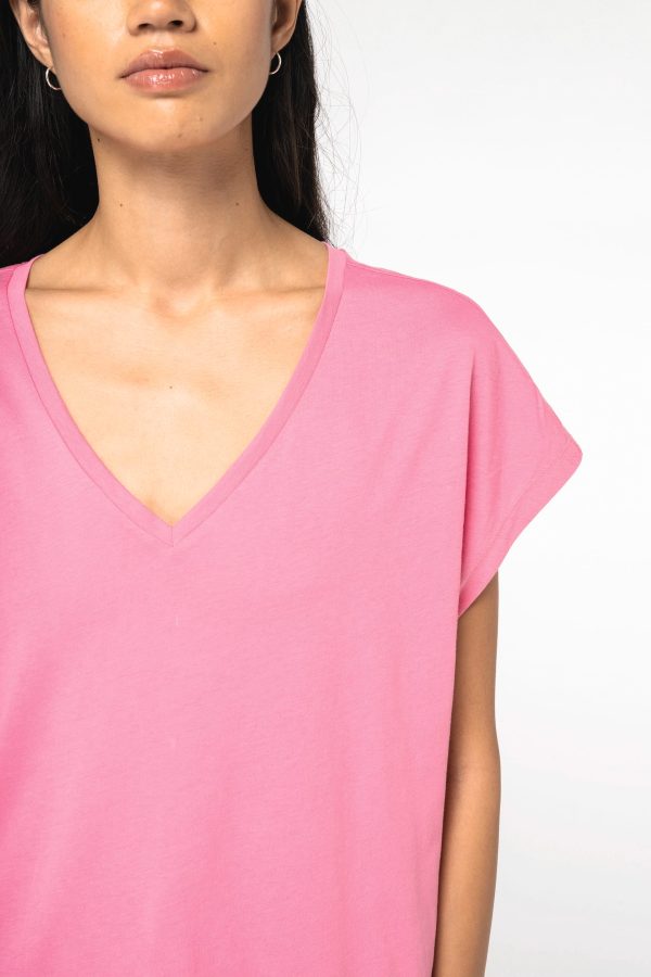 T-shirt écoresponsable loose à col V femme – Image 146