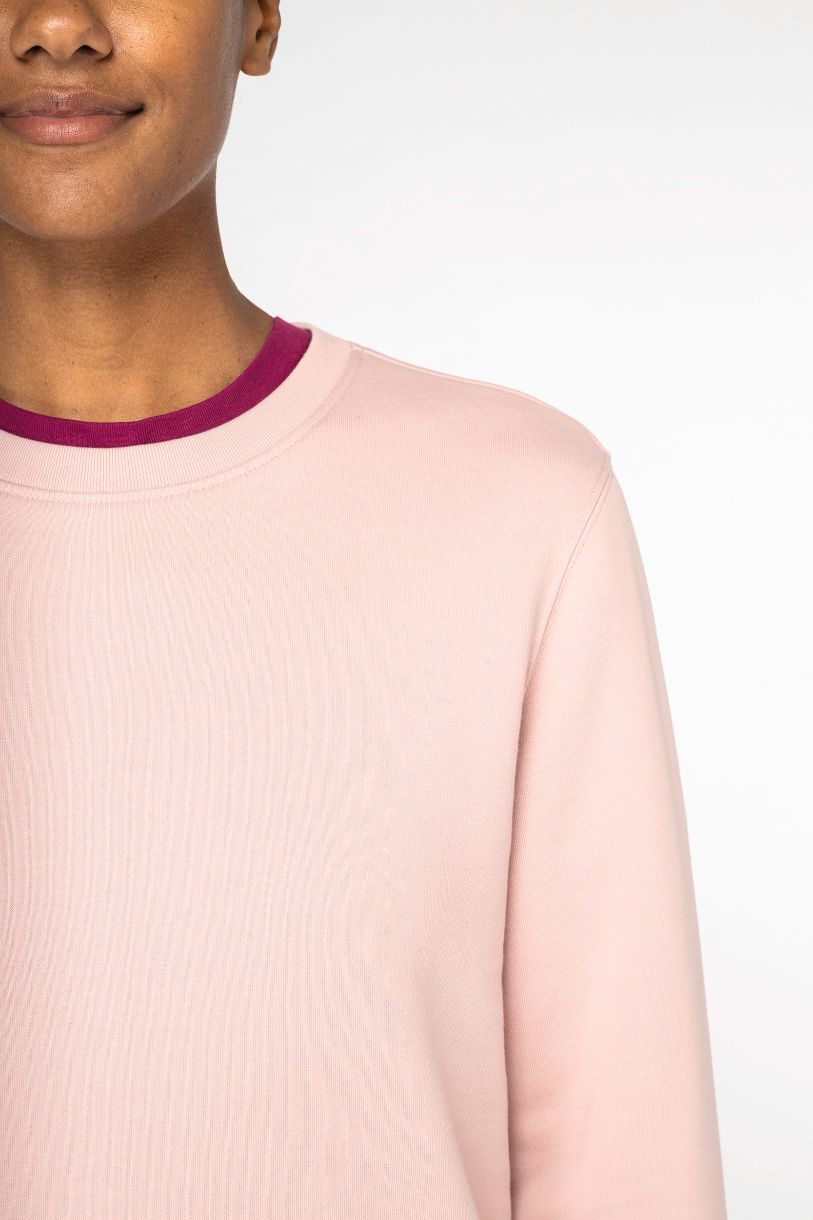 Sweat-shirt écoresponsable à col rond unisexe – Image 20717